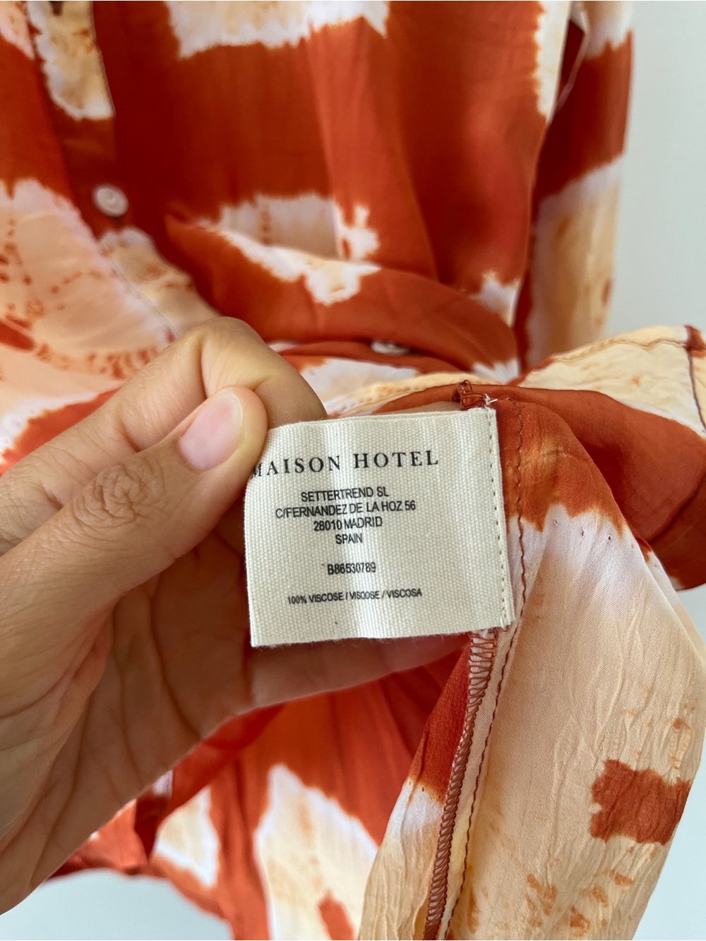 Maison Hotel Tie-Dye Button Down in Rust and Cream. NWT - Picture 7 of 8